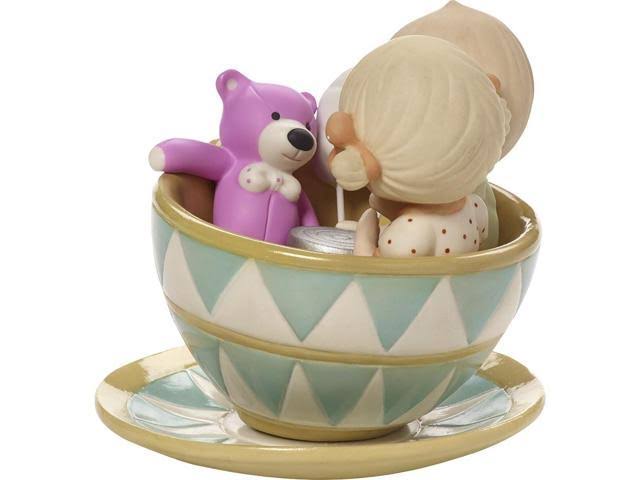 Bisque Porcelain Figurine S754