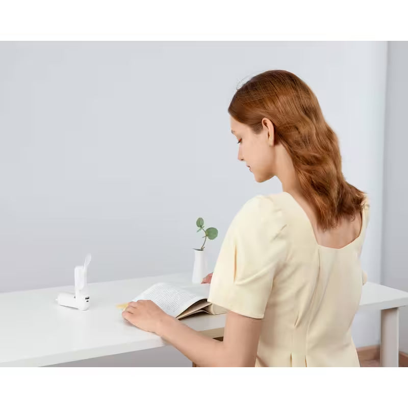 White Portable Fan Y30659