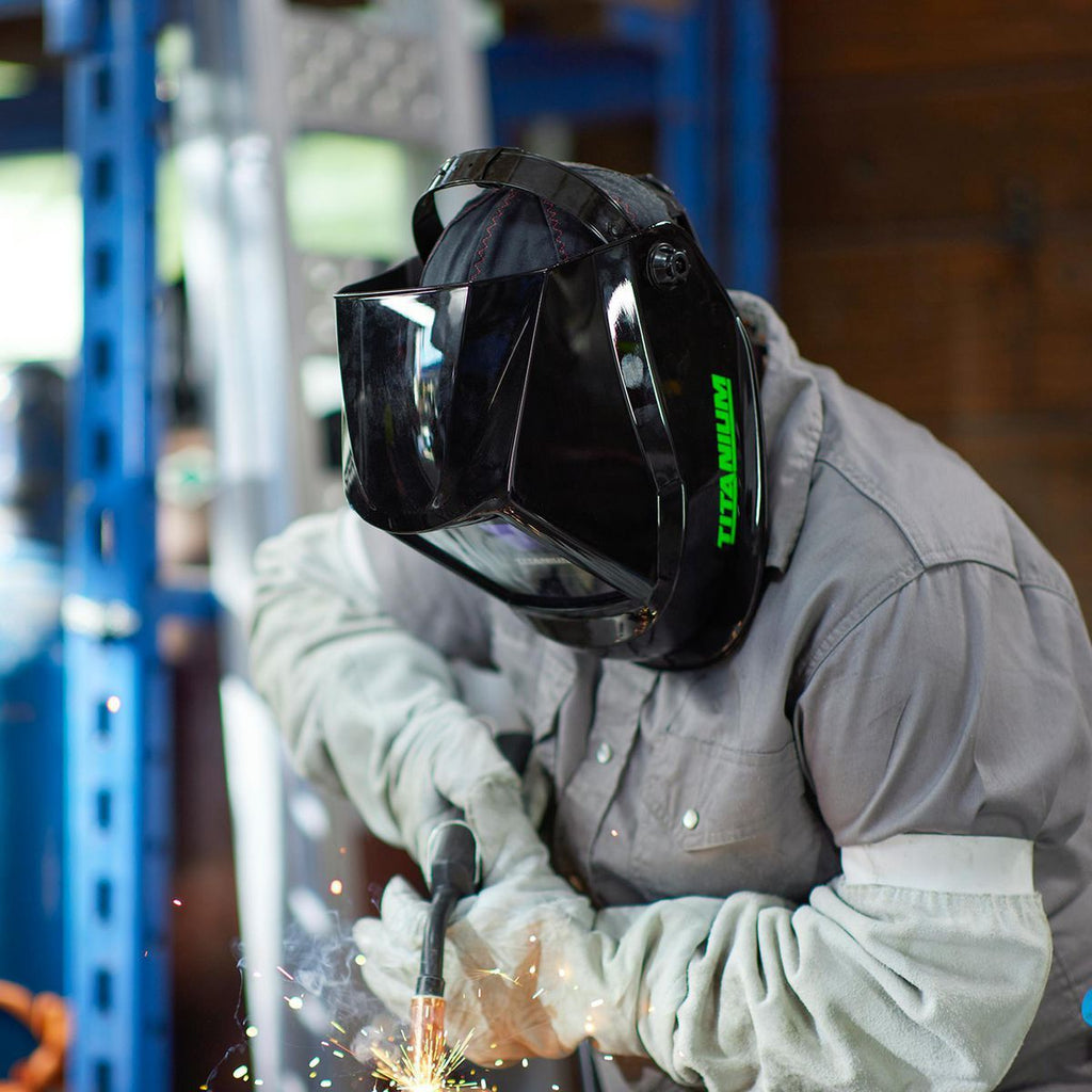 Auto-Darkening Welding Helmet J688225