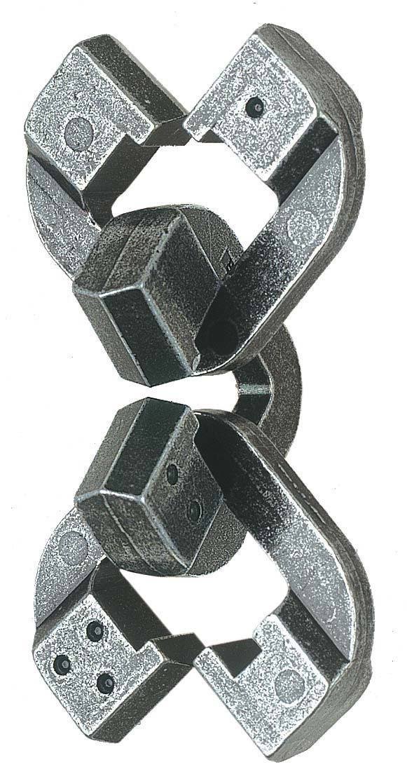 Cast Chain Puzzle O42641