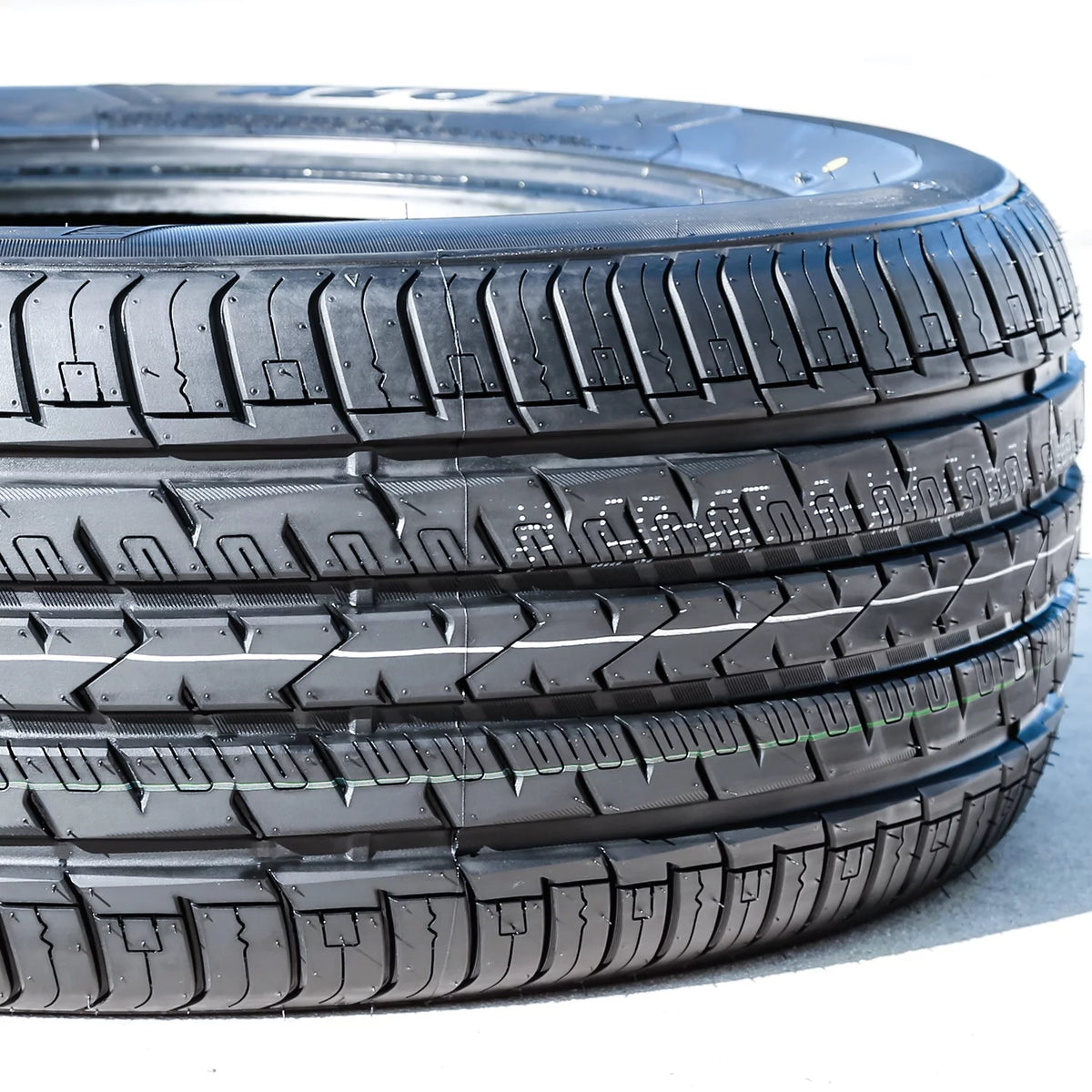 All Season 235/70R17 111H XL Passenger Tire U24214