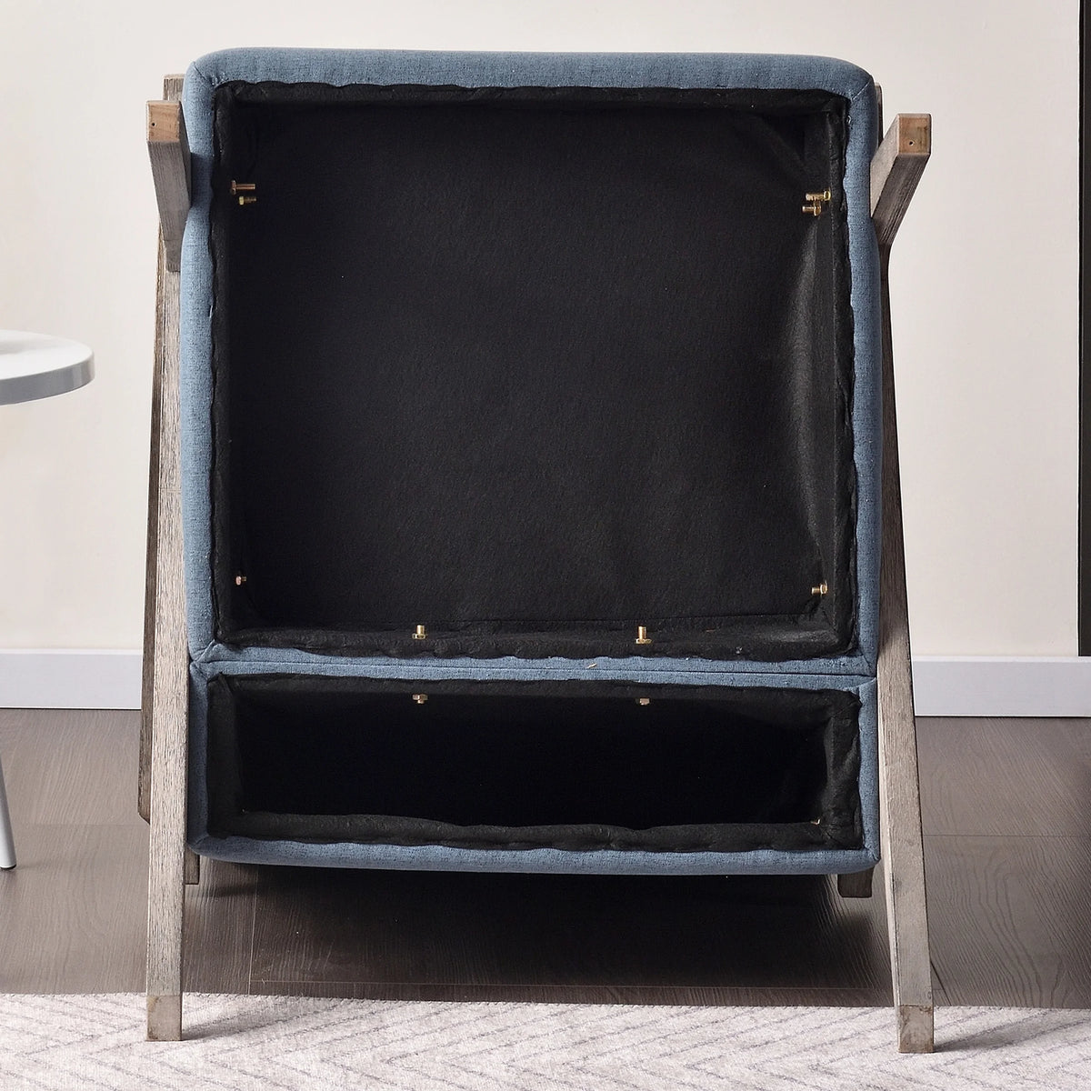 Beige Mid Century Accent Chair S949392