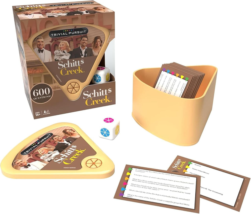 Trivial Pursuit Trivia Game with 600 Questions O308