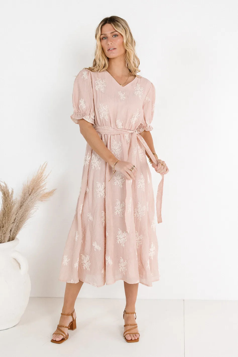 Embroidered Midi Dress M697169