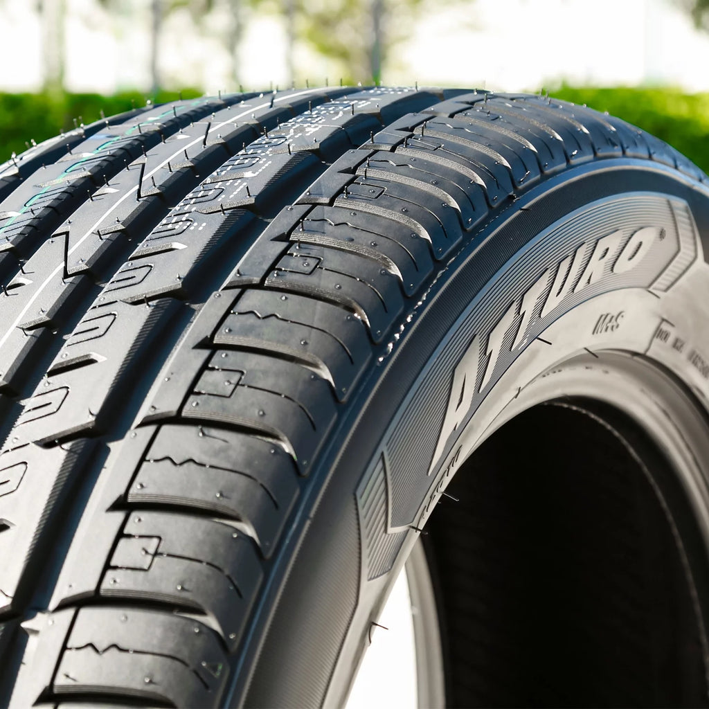 All Season 235/70R17 111H XL Passenger Tire U24214