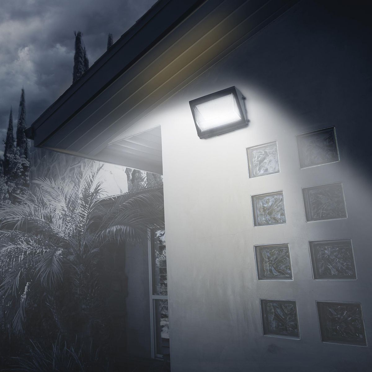7000 Lumen 50 Watt LED Commercial Floodlight Q7329
