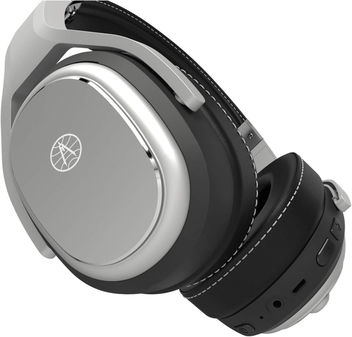 Black Noise-canceling Bluetooth Headphones (Renewed) O701